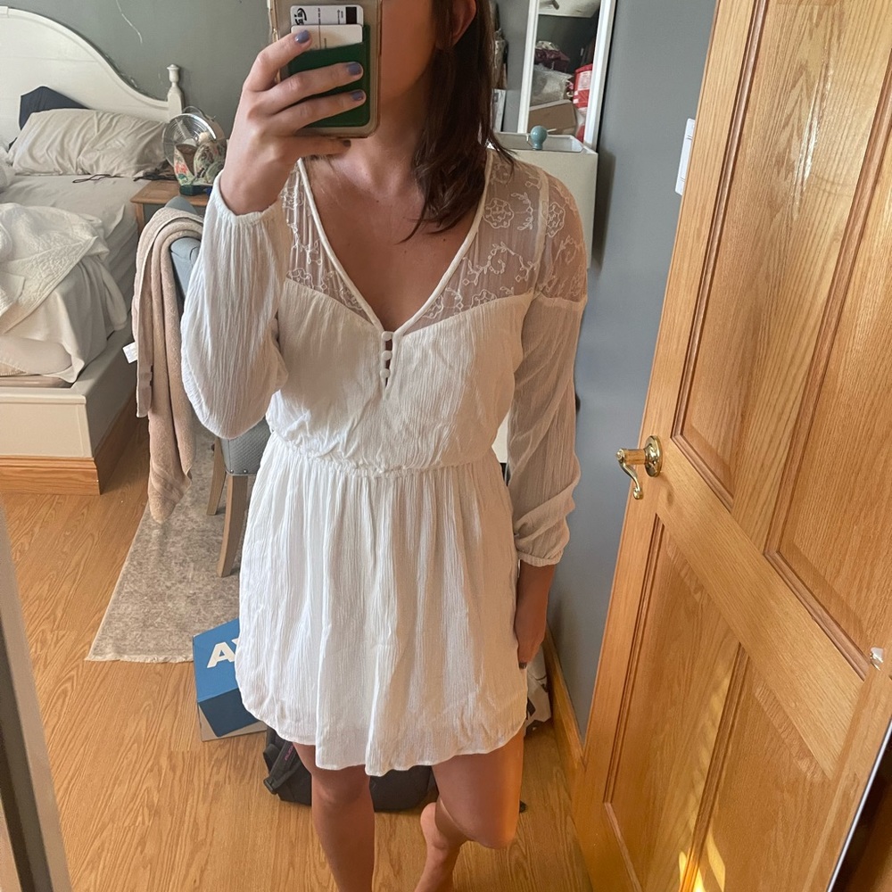 Abercrombie and fitch white dress